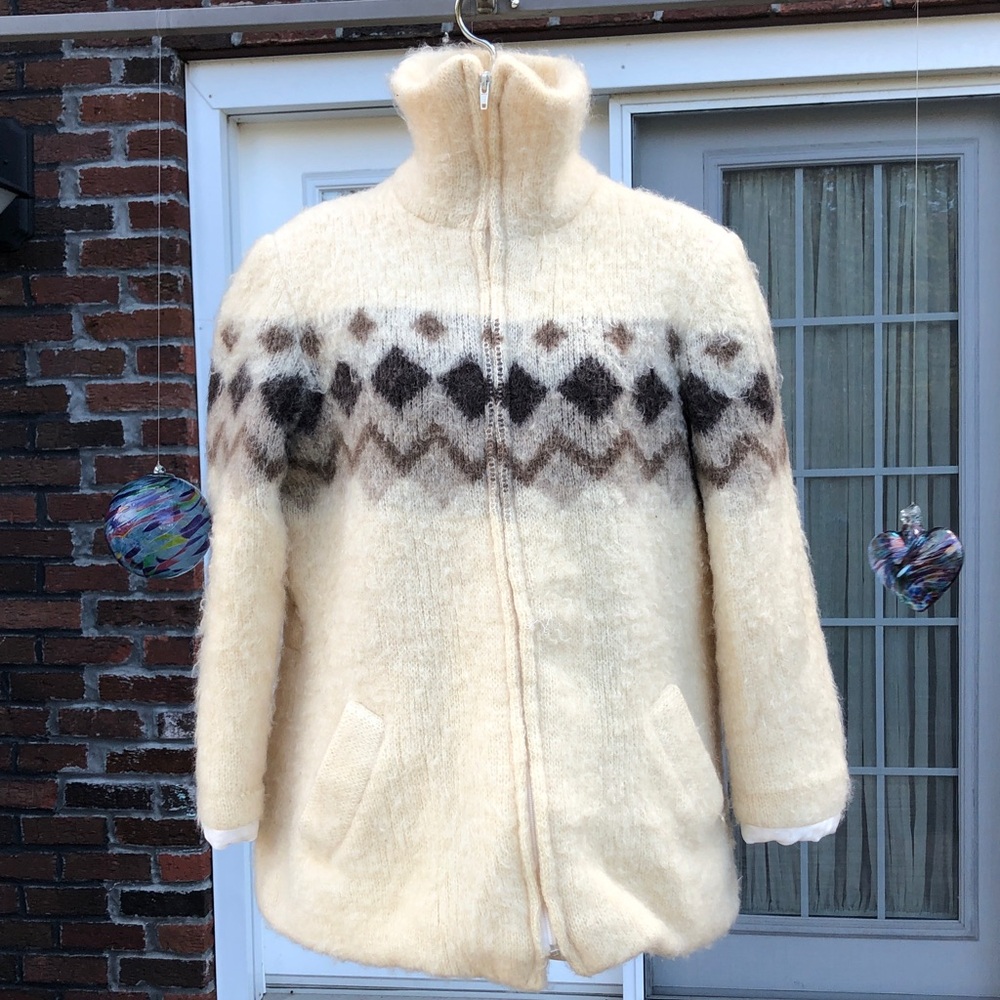 Vintage Hilda Ltd pure Virgin Wool Sweater Jacket